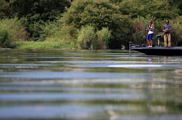 Bass Fishing Lens Color Guide 釣り フィッシング 偏光レンズ 偏光サングラスのtalex タレックス